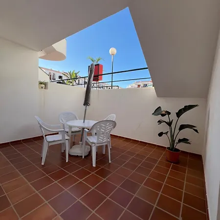 Victoria Daire Arona (Tenerife)