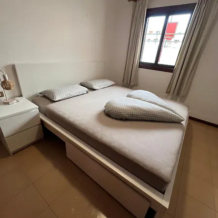 Victoria Daire Arona (Tenerife)